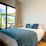 Entire Villa, Bay Views, Private Rooftop & Bbq ヴィラ フンシャル