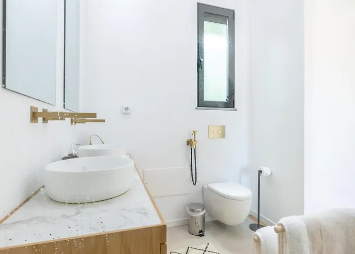 Villa Entire Villa, Bay Views, Private Rooftop & Bbq Funchal (Madeira)